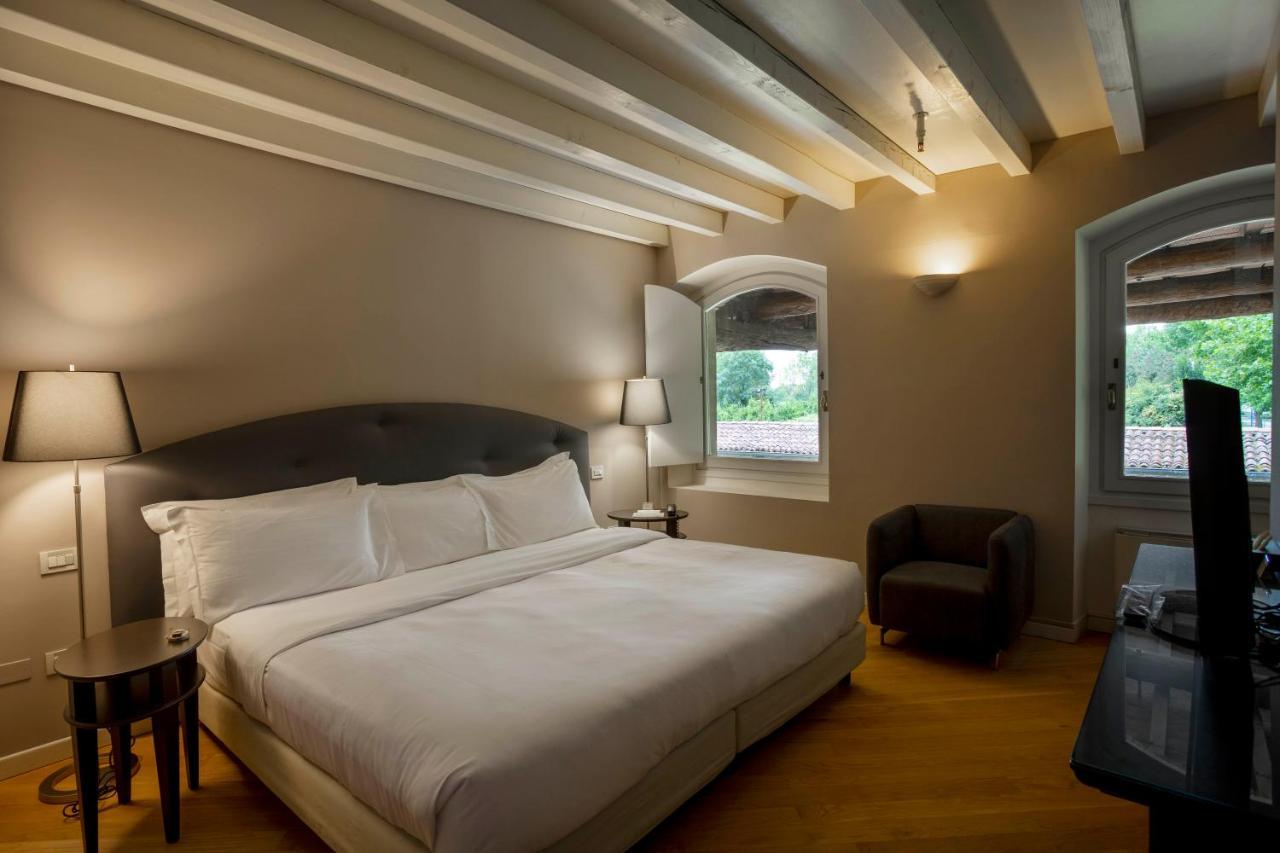 Santellone Resort Brescia Esterno foto