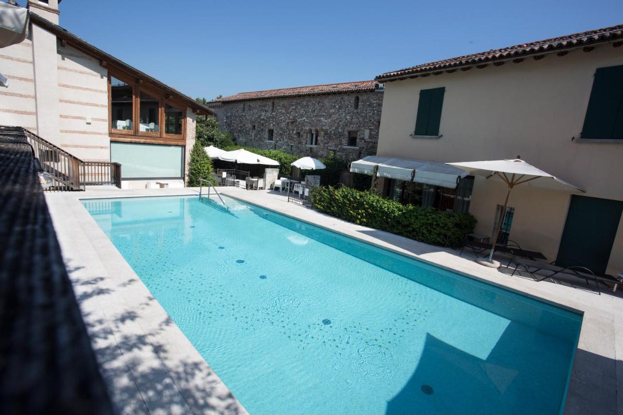 Santellone Resort Brescia Esterno foto