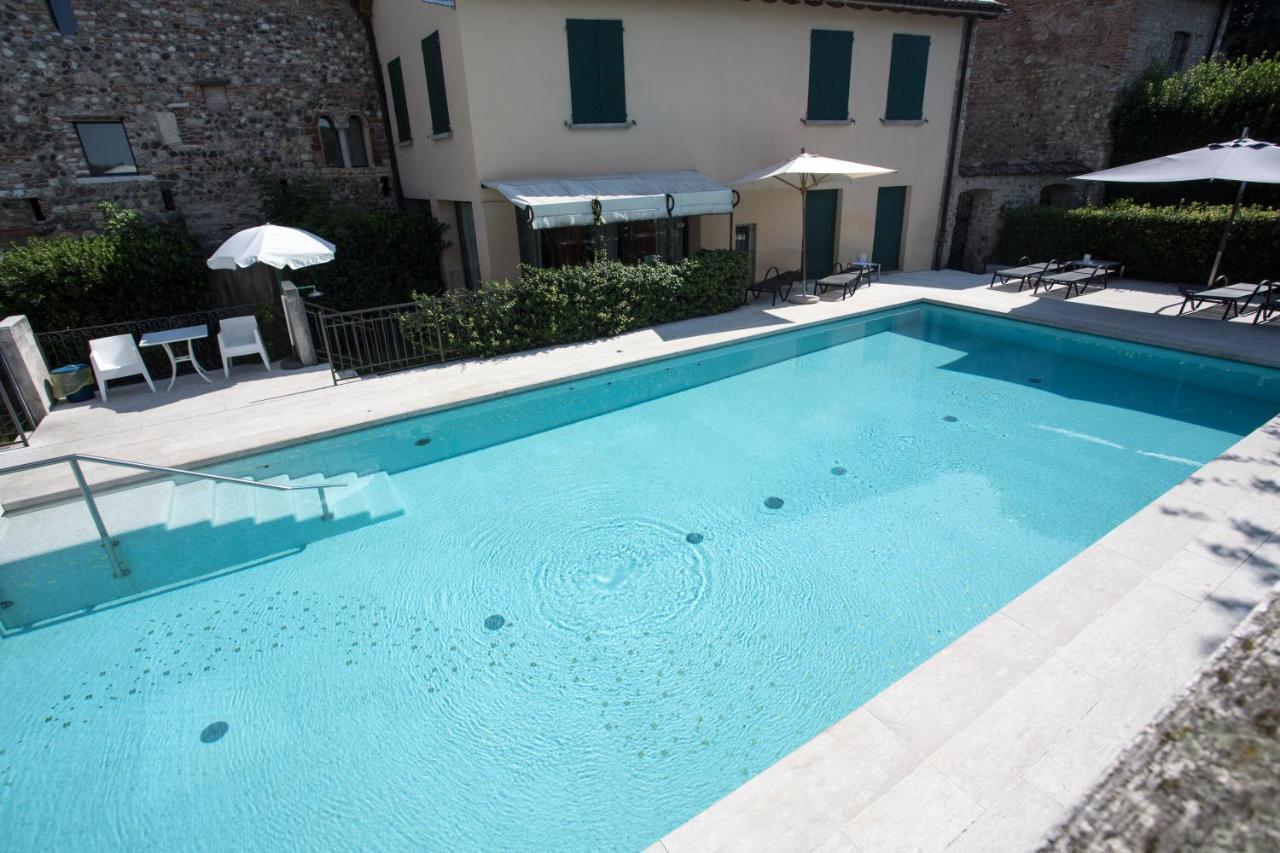 Santellone Resort Brescia Esterno foto