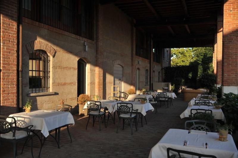 Santellone Resort Brescia Esterno foto